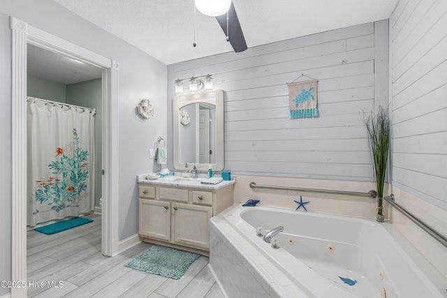 330 S Middleton Drive NW Unit 607, Calabash, NC 28467