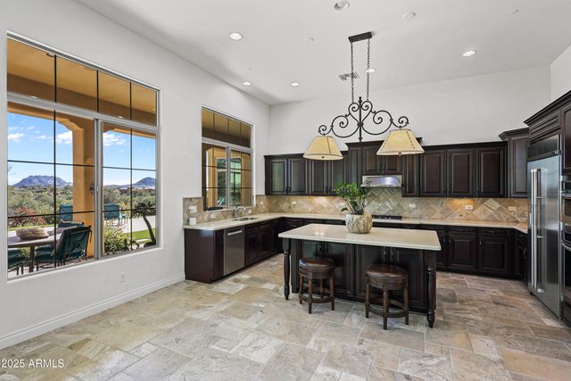 37003 N 109th Way 24, Scottsdale, AZ 85262