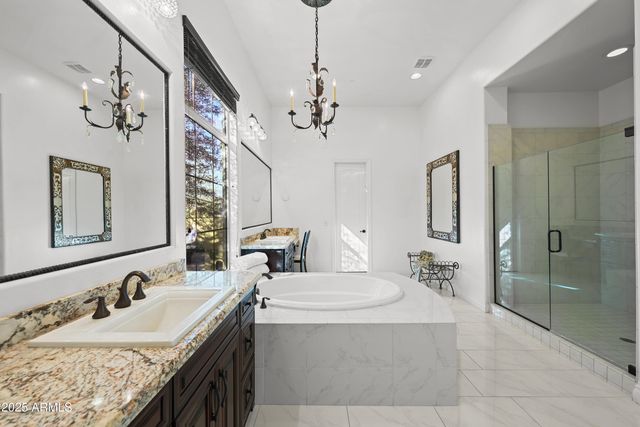 37003 N 109th Way 24, Scottsdale, AZ 85262