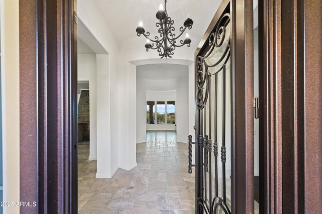 37003 N 109th Way 24, Scottsdale, AZ 85262