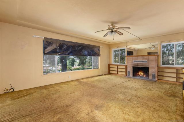 2439 Patterson Rd, Escondido, CA 92027