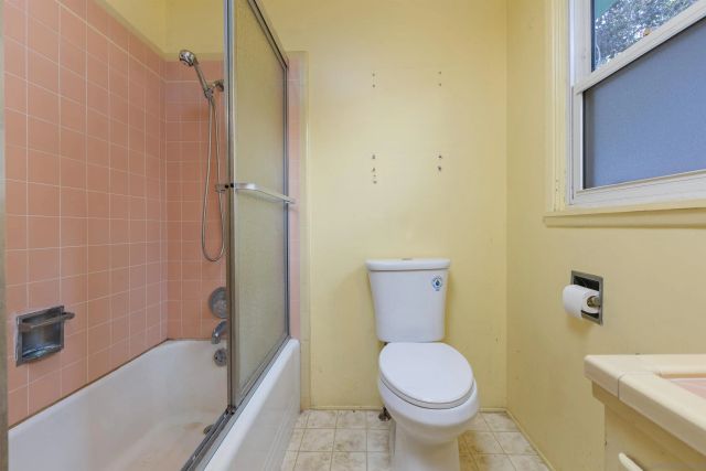 2439 Patterson Rd, Escondido, CA 92027