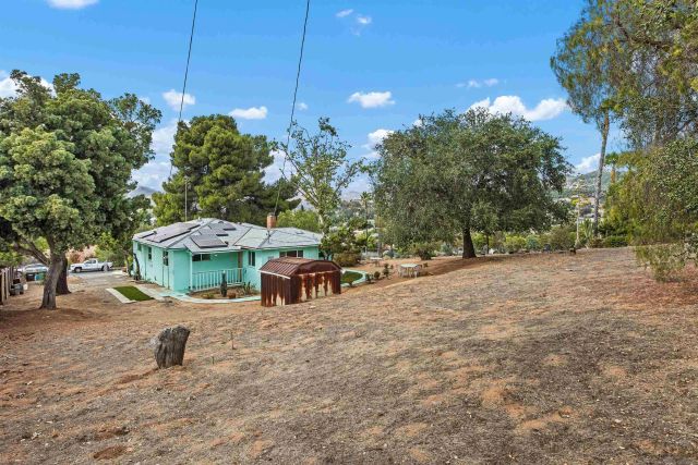 2439 Patterson Rd, Escondido, CA 92027