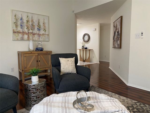 5534 Mandarin Way, Dallas, TX 75249