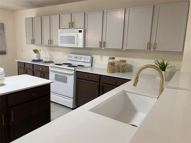5534 Mandarin Way, Dallas, TX 75249