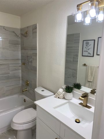 5534 Mandarin Way, Dallas, TX 75249