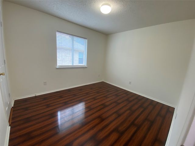 5534 Mandarin Way, Dallas, TX 75249