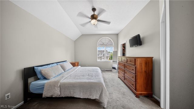 23215 Chandlers Lane, Olmsted Falls, OH 44138