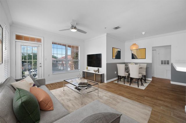 5000 CULBREATH KEY WAY 1-201, Tampa, FL 33611