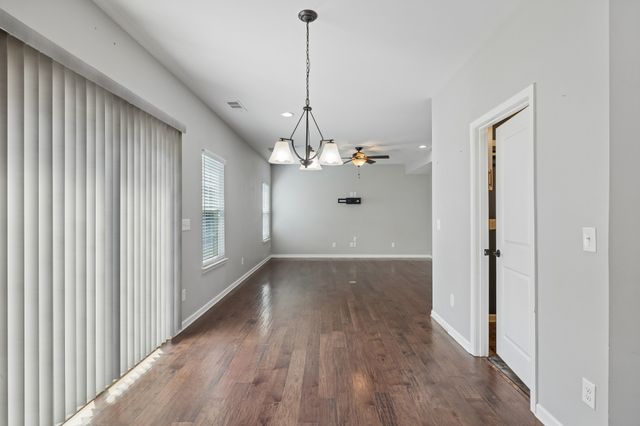 407 Goodman Dr, Gallatin, TN 37066