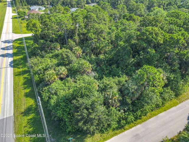 499 Fairbanks Street, Palm Bay, FL 32908