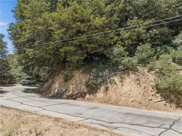 2727 Delle, Crestline, CA 92325