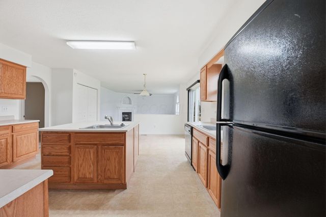 5611 Shellbark Street, Groveport, OH 43125