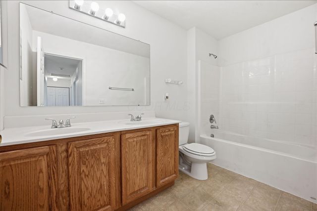 5611 Shellbark Street, Groveport, OH 43125