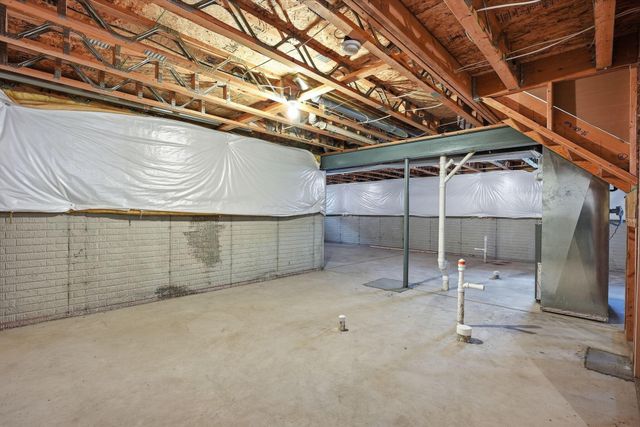 5611 Shellbark Street, Groveport, OH 43125