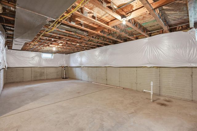 5611 Shellbark Street, Groveport, OH 43125