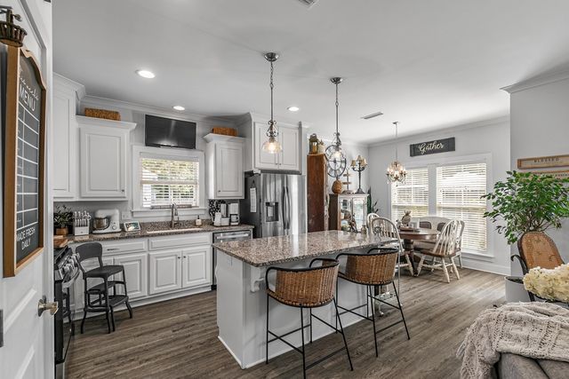 93 Memory Lane, Eufaula, AL 36027