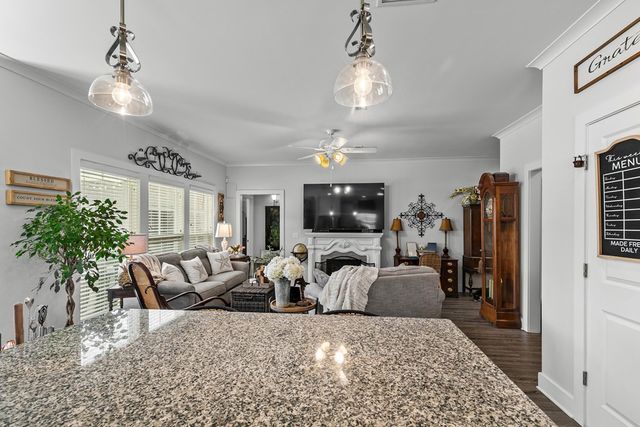 93 Memory Lane, Eufaula, AL 36027