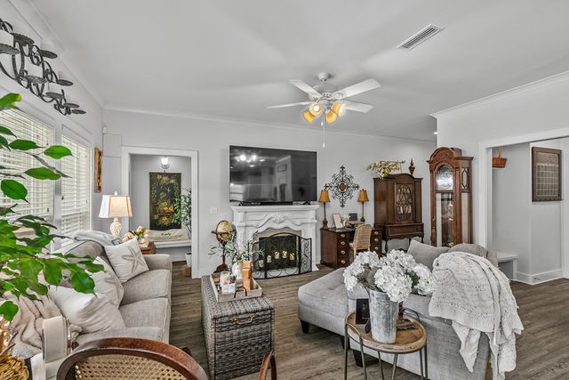 93 Memory Lane, Eufaula, AL 36027