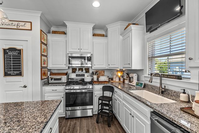 93 Memory Lane, Eufaula, AL 36027