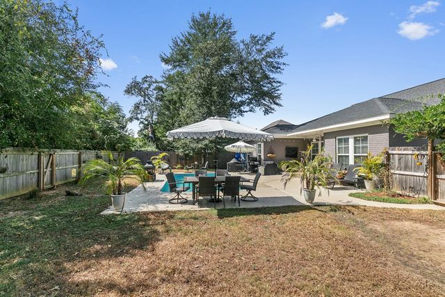 93 Memory Lane, Eufaula, AL 36027
