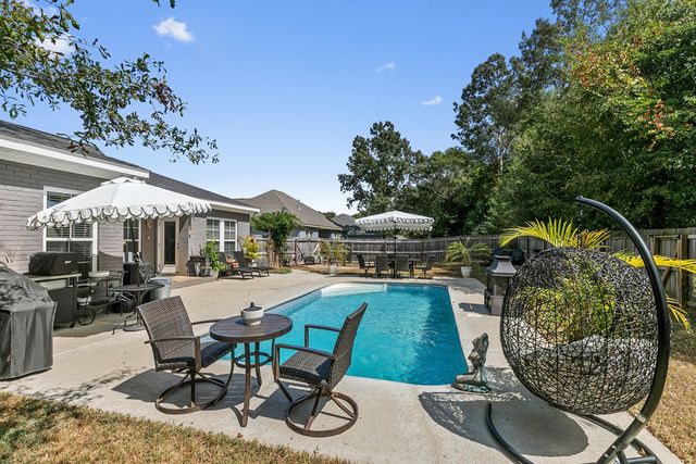 93 Memory Lane, Eufaula, AL 36027