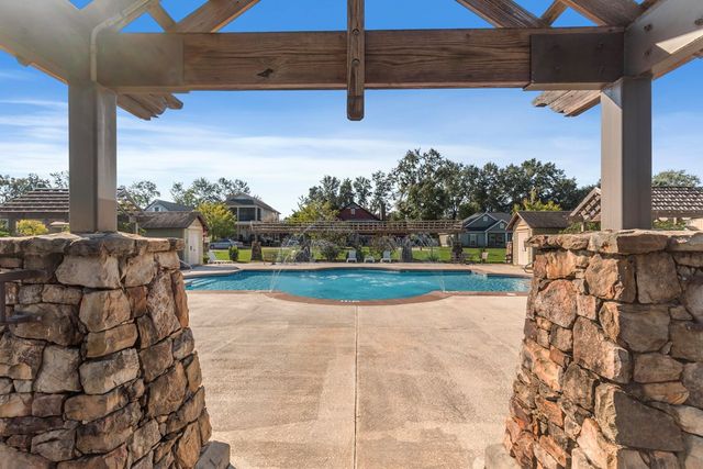 93 Memory Lane, Eufaula, AL 36027