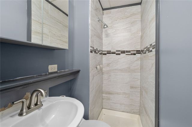 294 Admiral Street, Providence, RI 02908