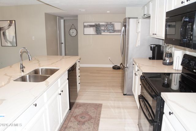 1732 E HERMOSA Drive, Tempe, AZ 85282
