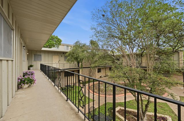 1311 Exposition BLVD 12, Austin, TX 78703