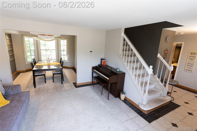 649 Bedford Drive, Westland, MI 48185