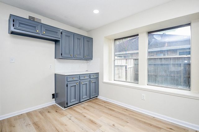 1224 Sagebrush Street, Angleton, TX 77515