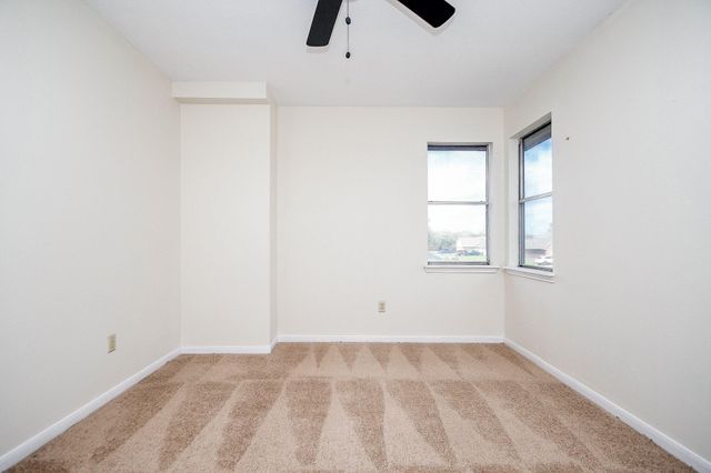 1224 Sagebrush Street, Angleton, TX 77515