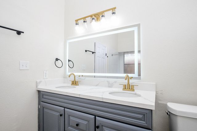 1224 Sagebrush Street, Angleton, TX 77515