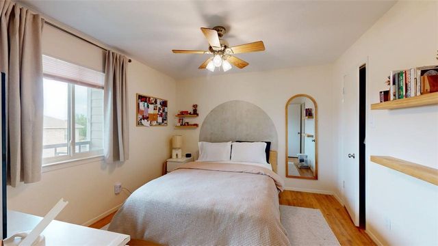 1901 Holleman Drive W 412, College Station, TX 77840