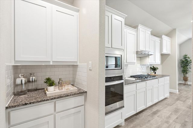 1010 Silver Oak Drive, Mansfield, TX 76063