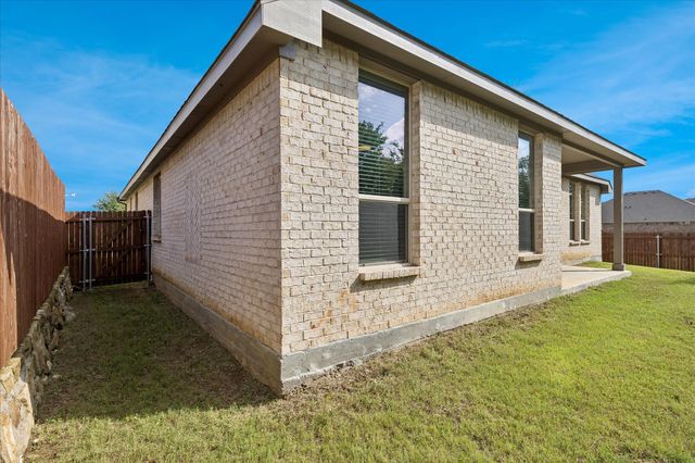 1010 Silver Oak Drive, Mansfield, TX 76063