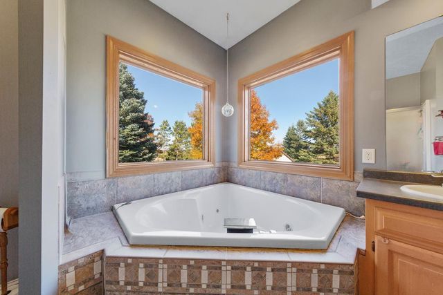 26721 Redwing Avenue, New Prague, MN 56071