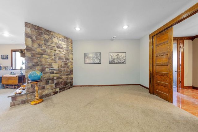26721 Redwing Avenue, New Prague, MN 56071