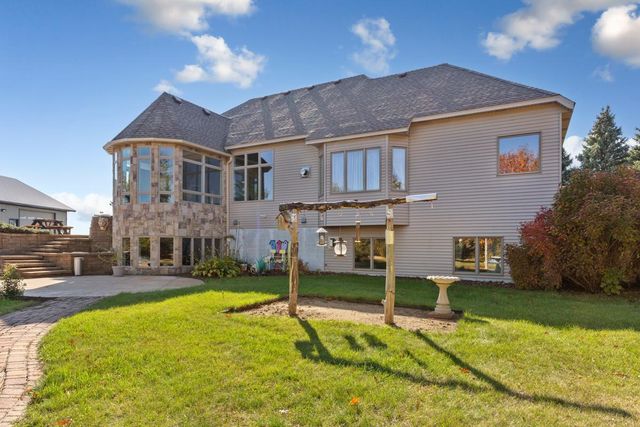 26721 Redwing Avenue, New Prague, MN 56071