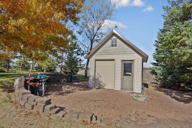26721 Redwing Avenue, New Prague, MN 56071