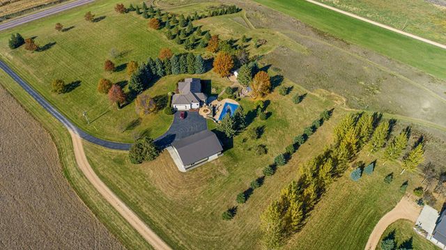26721 Redwing Avenue, New Prague, MN 56071