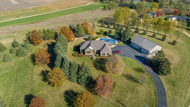 26721 Redwing Avenue, New Prague, MN 56071