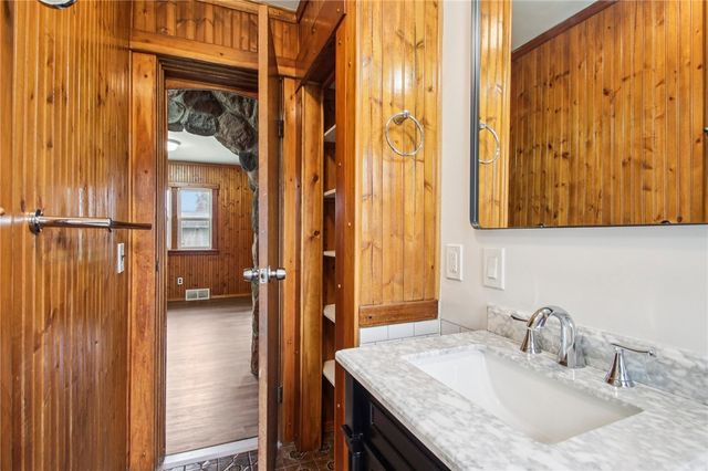 187 Bennett Avenue, Irondequoit, NY 14609