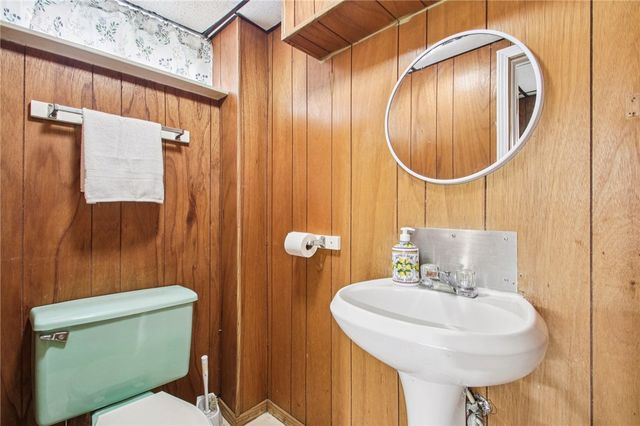 187 Bennett Avenue, Irondequoit, NY 14609