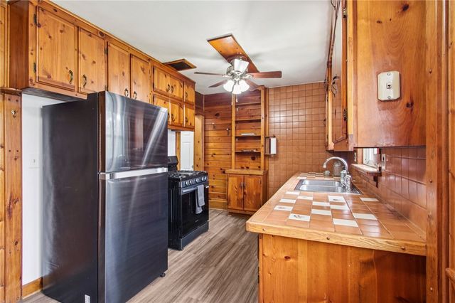 187 Bennett Avenue, Irondequoit, NY 14609