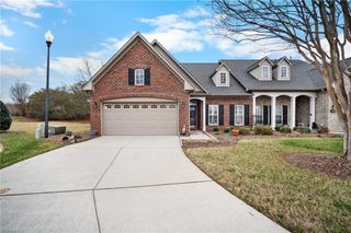 1104 Pelican Lane, Clemmons, NC 27012