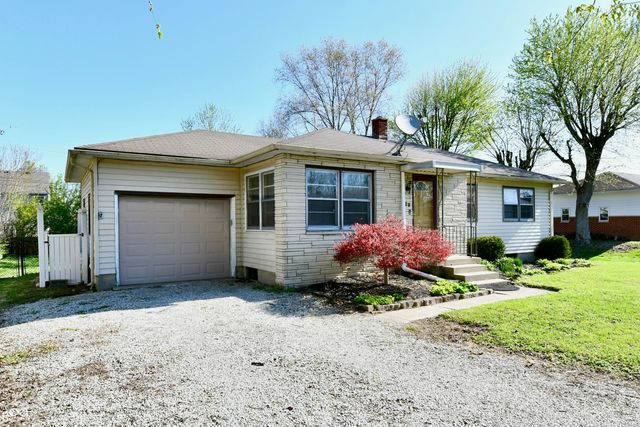 20 E North Street, New Palestine, IN 46163