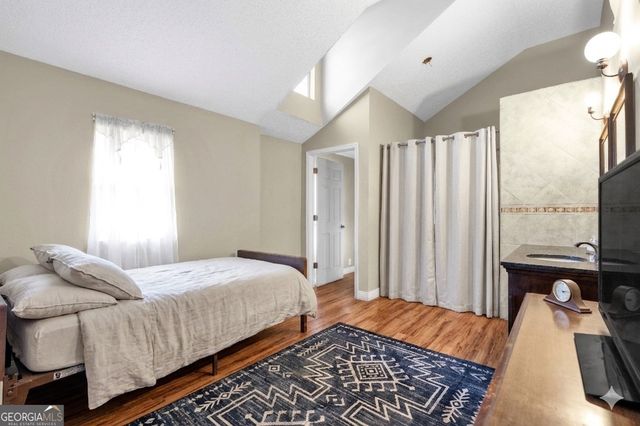 1368 Point Peter Road, St. Marys, GA 31558