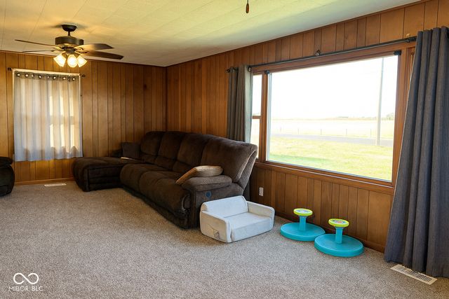 2341 E 550 N, Crawfordsville, IN 47933